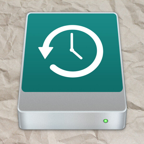 MacのTimeMachineで移行。すごい。